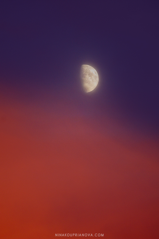 moon sep 13 fog 800 px url.jpg