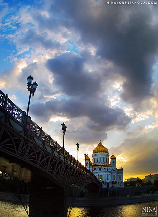 church of christ the savior at sunset 4 cropped 700 px with url.jpg