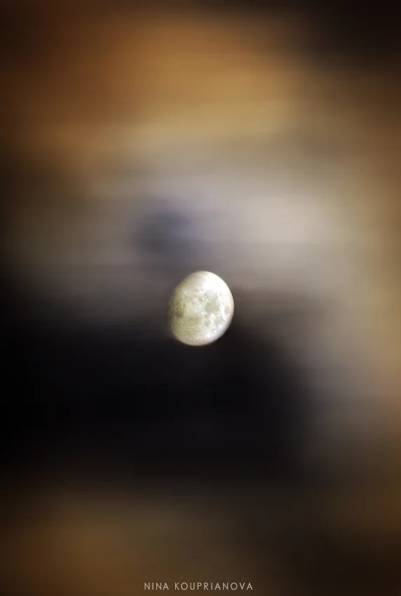 moon nov 2 850 px url.jpg