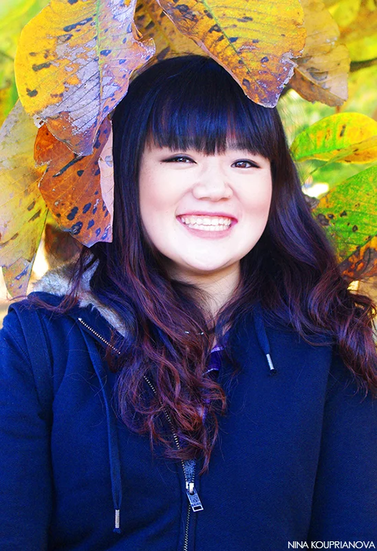 Takako with leaves 800 px url.jpg