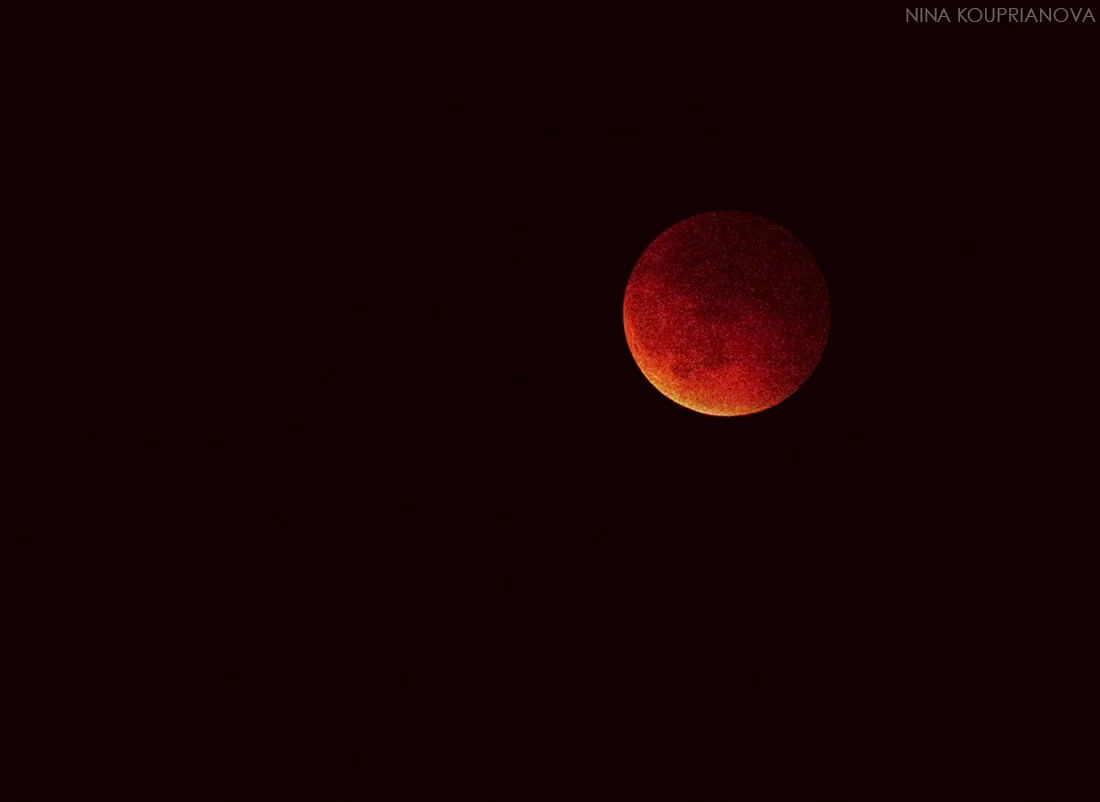 blood moon 2015 b 1100 px.jpg