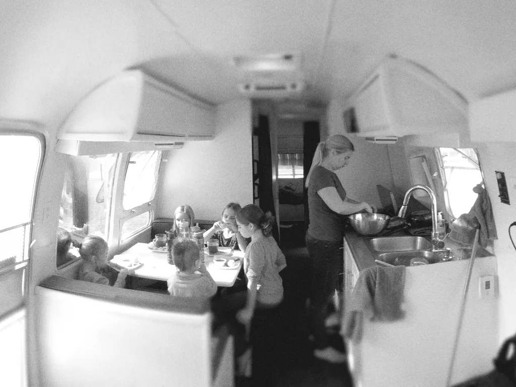 A Day in the Life in the Airstream - part 1, travel days