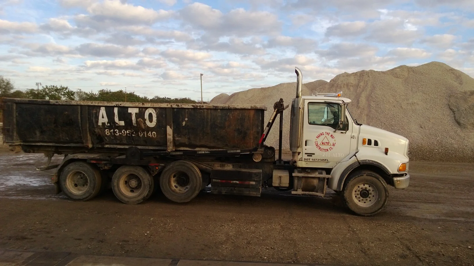 truck.jpg