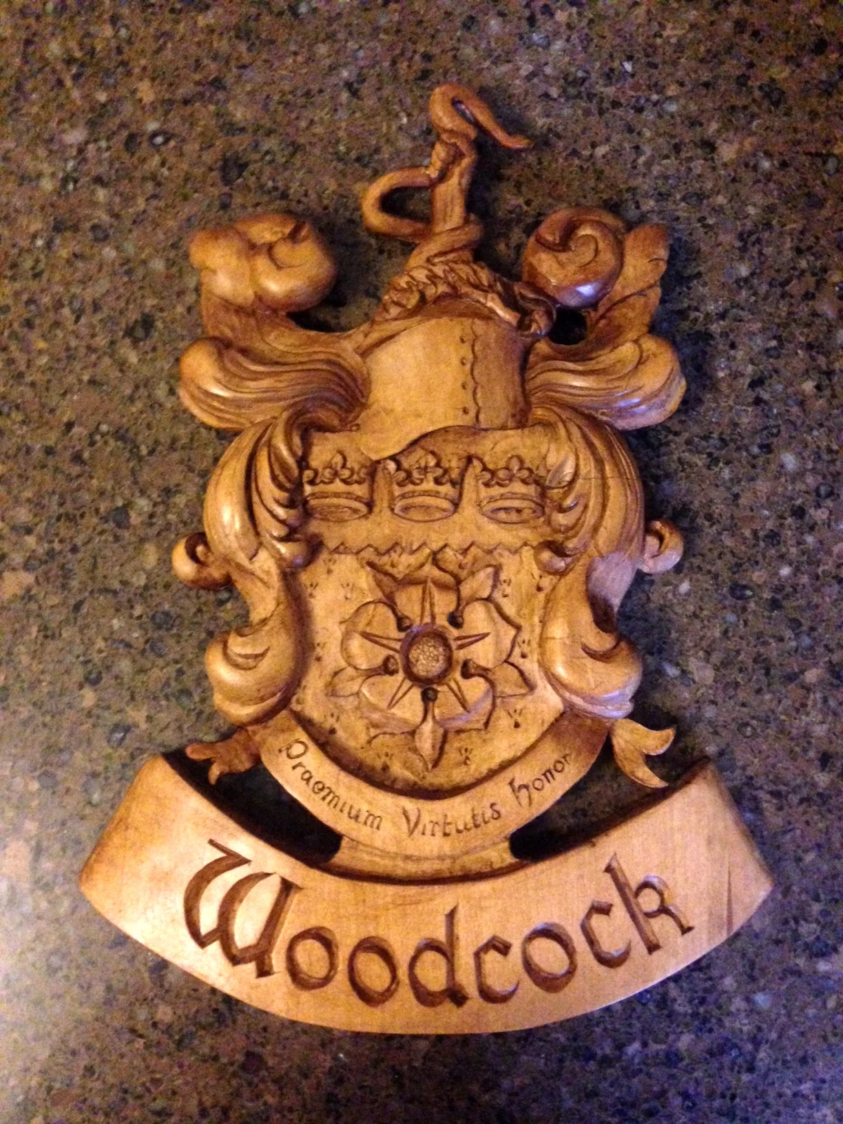 Woodcock family crest in lime