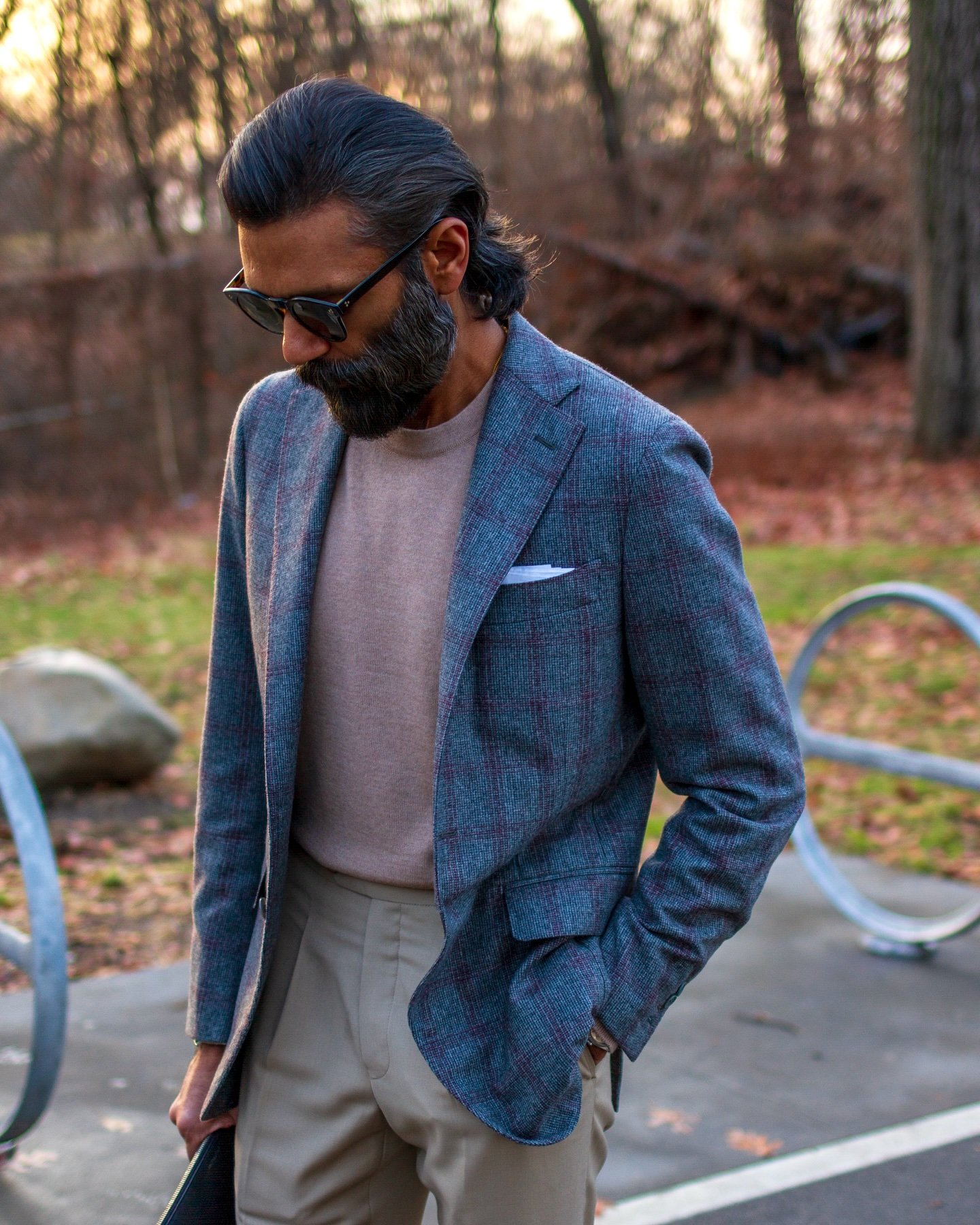 True style isn&rsquo;t about following trends&mdash;it&rsquo;s about timeless pieces that adapt to your life. Enter the bespoke plaid flannel wool blazer: a sartorial masterpiece that bridges classic elegance with everyday versatility. The subtle pla