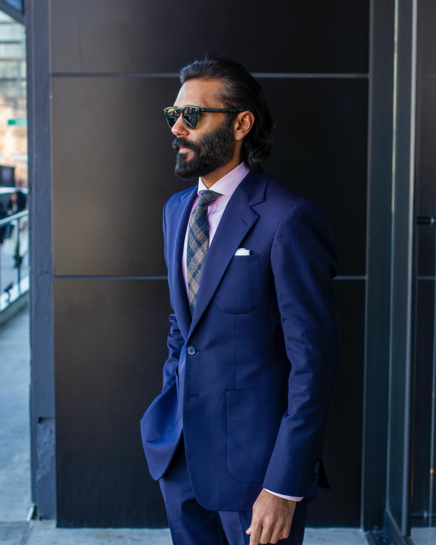 SALE 50% OFF on Mid Blue Herringbone
(18 Yards left)

This mid blue bespoke suit is constructed from luxurious Italian Super 150&rsquo;s all-season wool and features a lightly padded shoulder along with patch pockets. 

Book your appointment now (lin