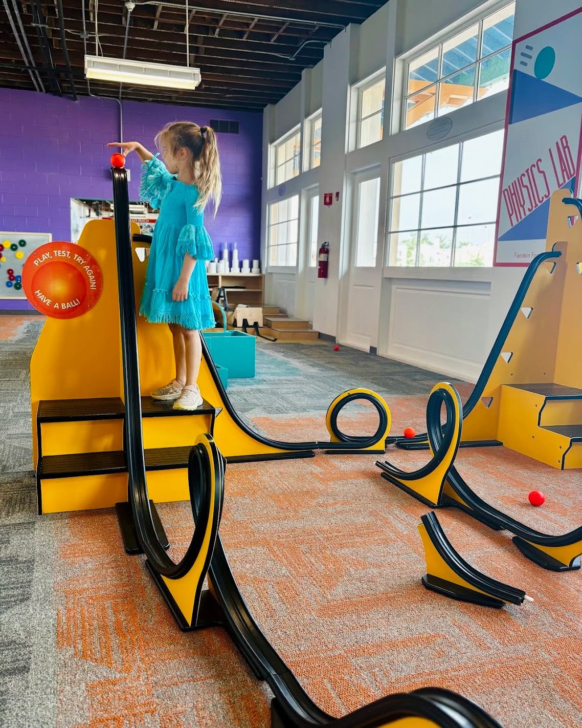 Design &amp; test out a small-scale version of your dream roller coaster in the Physics Lab 🎢
 https://www.discoverwcm.org/physics-lab
-
#eastcoast
#westchester 
#greenwichmoms
#museum 
#childrensmuseum 
#thingstodoforkids 
#earlychildhood
#playtole
