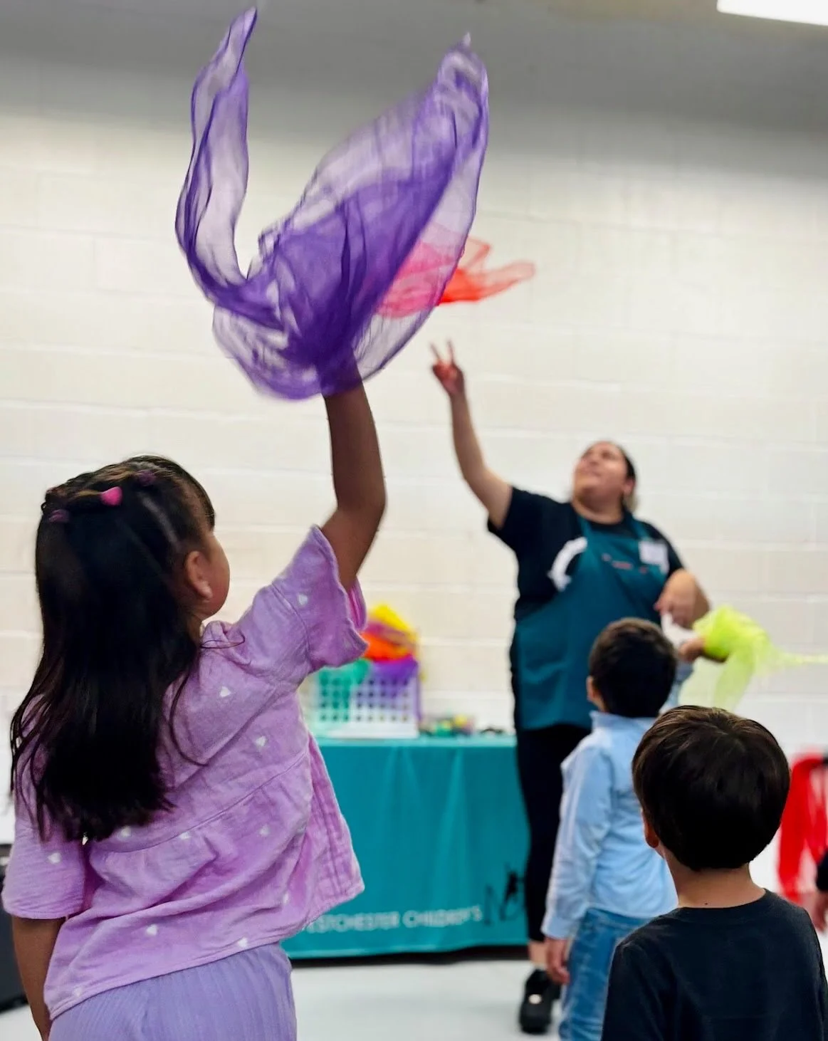 Daily drop in Storytime and music/movement at the Museum-programs for every age, learning style, and interest. 
Story Time - Everyday at 10 am &amp; 5 pm
Music &amp; Movement - Everyday at 11 am &amp; 4 pm
✨
#westchester #westchestermoms #westchester