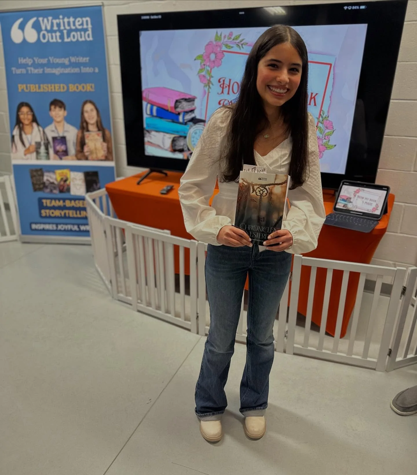✨ Young storytellers came together at the Museum yesterday! ✨
We were so happy to welcome 8th-grade author Amanda Macedo, who shared her inspiring writing journey through the Written Out Loud program. Seeing such a young author talk about her creativ