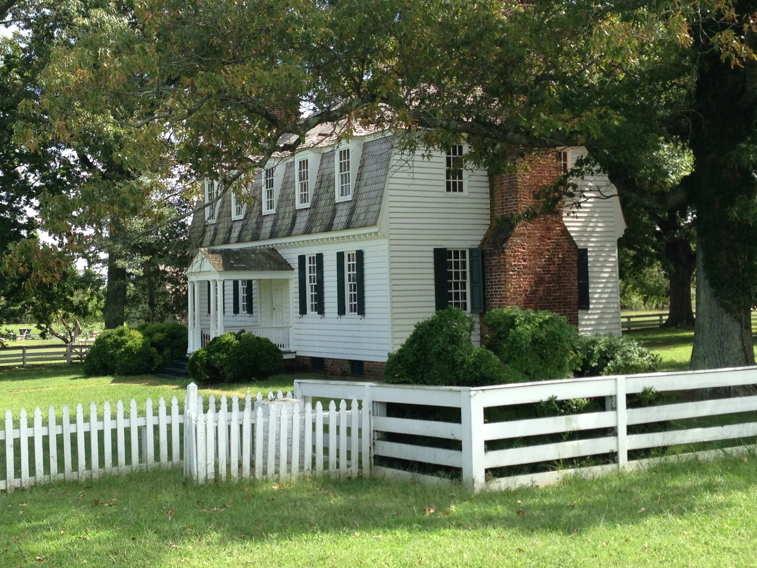 The Moore House is where the terms of surrender were negotiated between the British and the Franco-American alliance. 