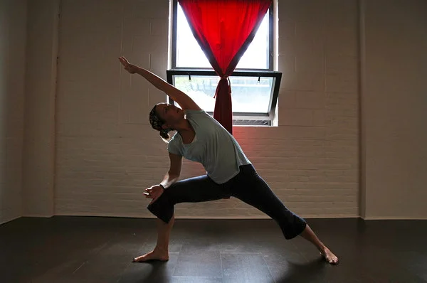 Extended Side Angle Pose for Beginners