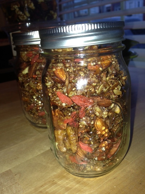 Yogi Superfood granola