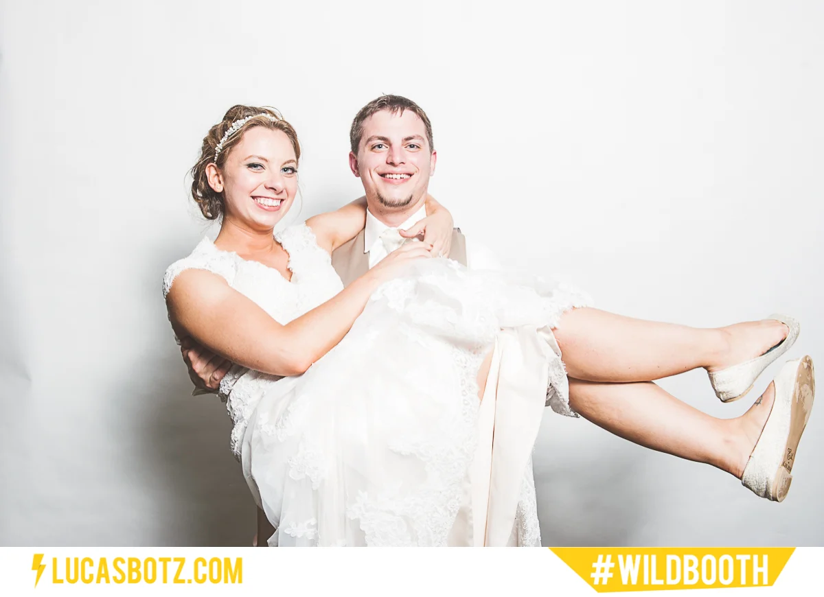 MN_Photobooth_wildbooth_St._Paul_Town_and_Country_Club-01.jpg