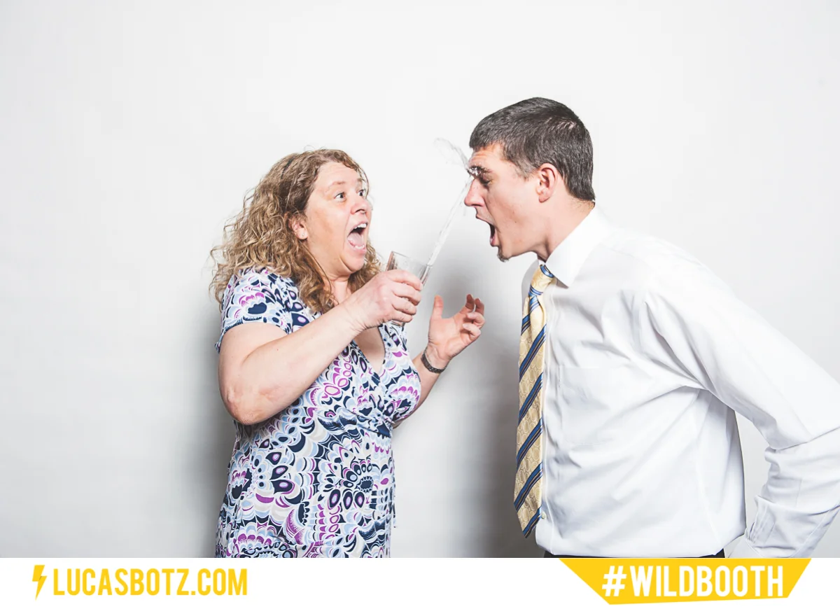 MN_Photobooth_wildbooth_St._Paul_Town_and_Country_Club-07.jpg