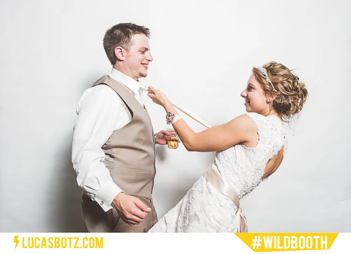 MN_Photobooth_wildbooth_St._Paul_Town_and_Country_Club-15.jpg