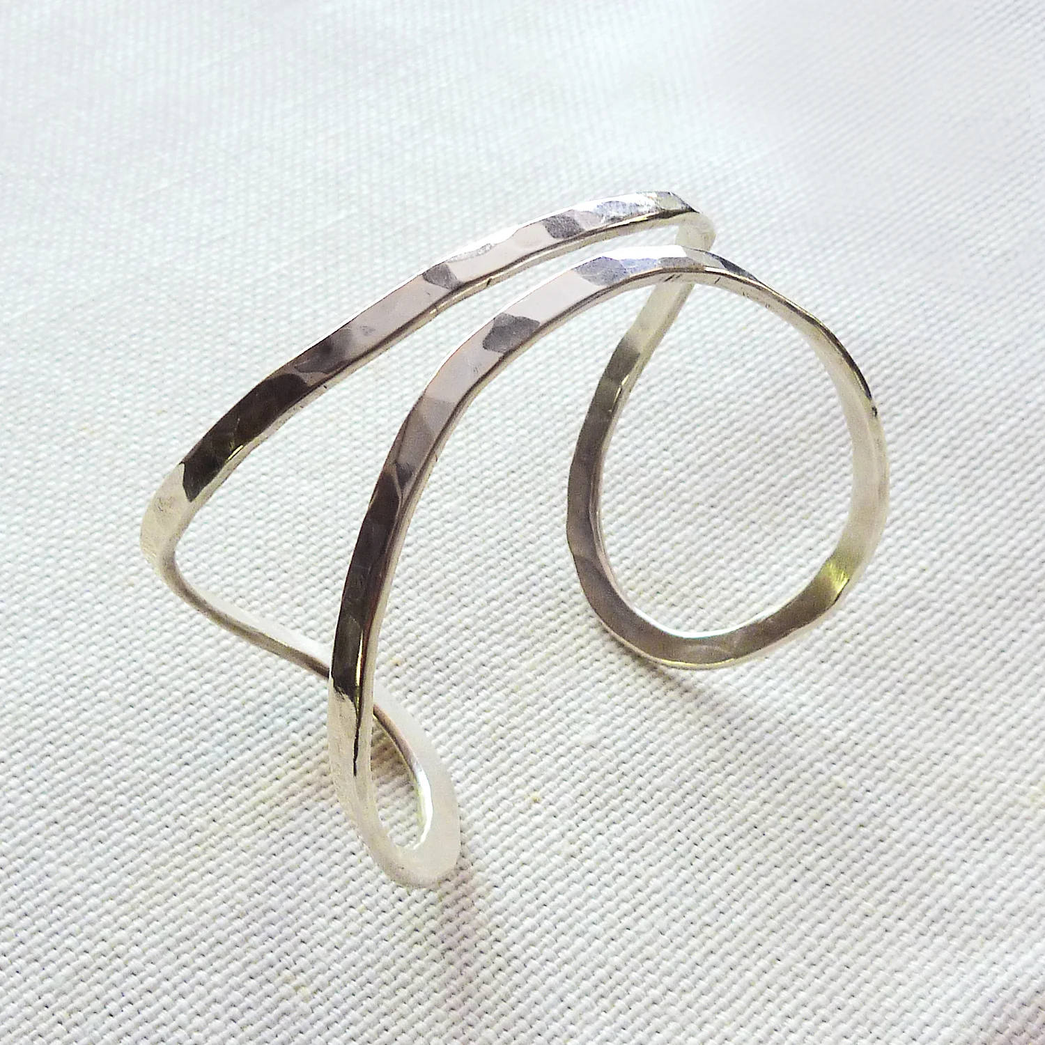 WireCuff8_side.jpg