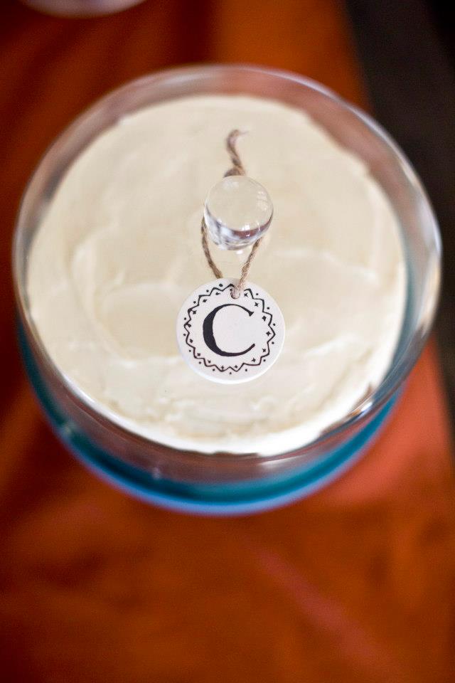 cake-stand-monogram-tag.jpg