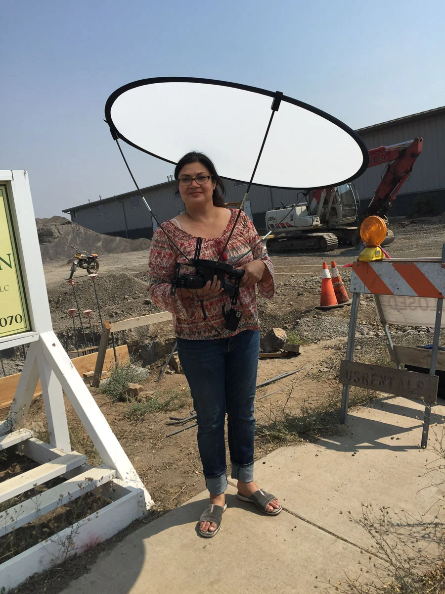 My helper, Angie, found another good use for the LunaGrip! It was hot out!