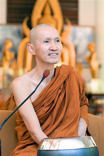 Tan Ajahn Dtun