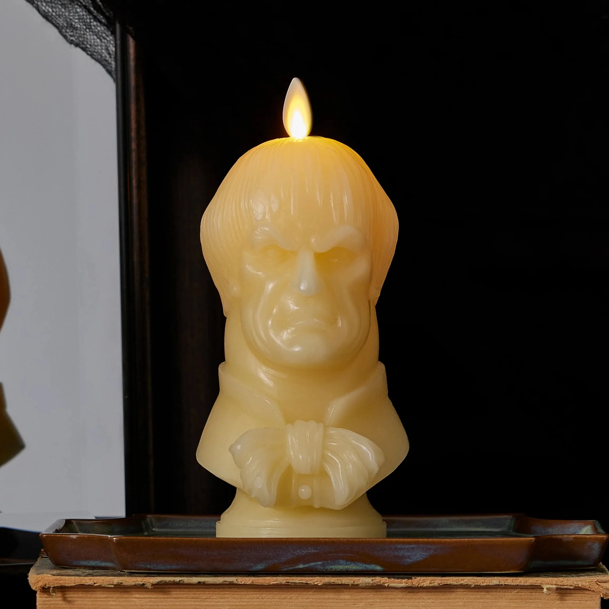 LUM_997767_Male_Bust_Lifestyle_0052.jpg.jpeg