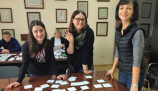 ABOVE: Card Sorting Game – special training for NBU Press Office how to group information for users