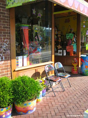 Storefront of Third Street Stuff & Coffee, Lexington, Kentucky