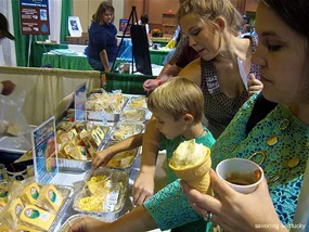 Incredible Food Show guests taste Boone Creek Creamery cheeses