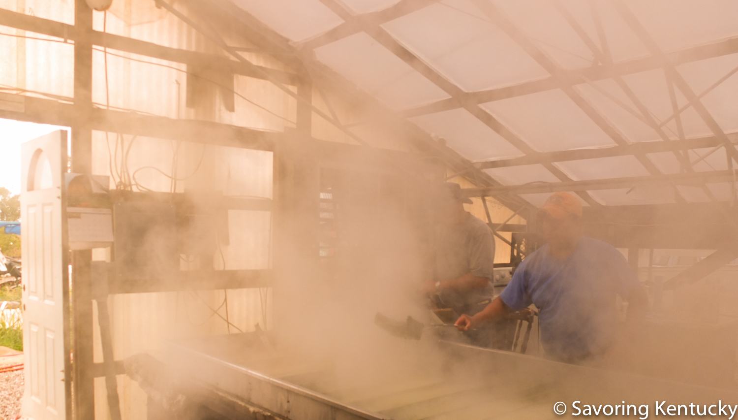 Cooking Country Rock sorghum in Woodford County, Kentucky