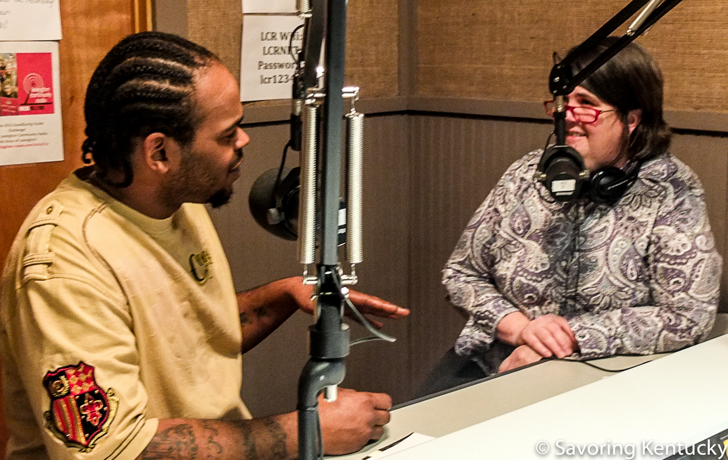 Smithtown Seafood sous chef John Granille, left, talks with Chef Ouita Michel, Smithtown Seafood owner and Hot Water Cornbread co-host.