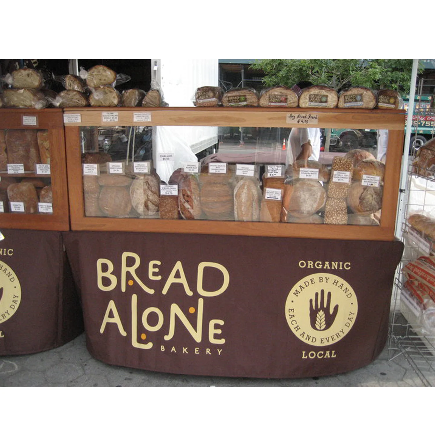 breadalonelocation.jpg