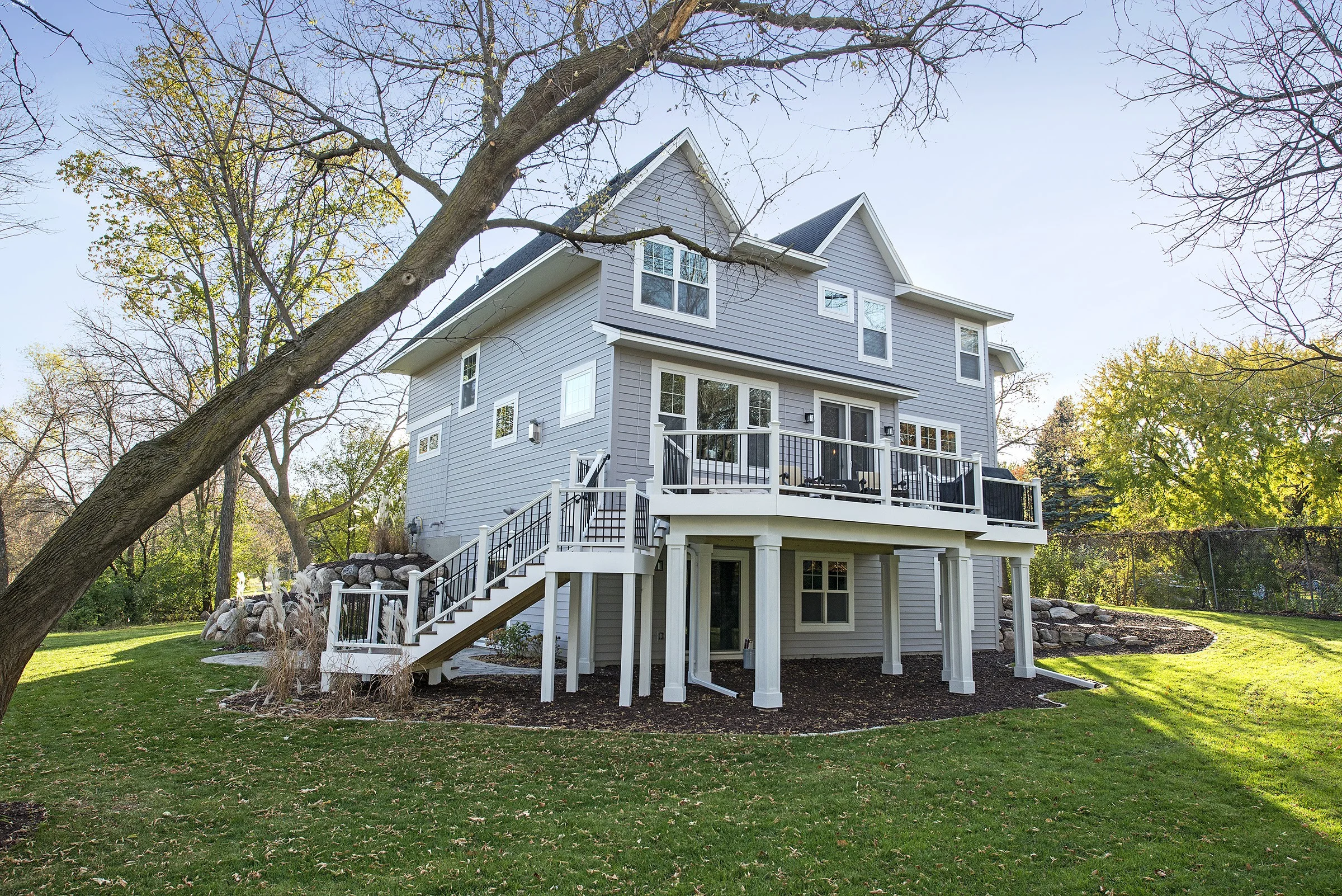 21360 Christmas Lane • Excelsior — Zehnder Homes, Inc. Twin Cities