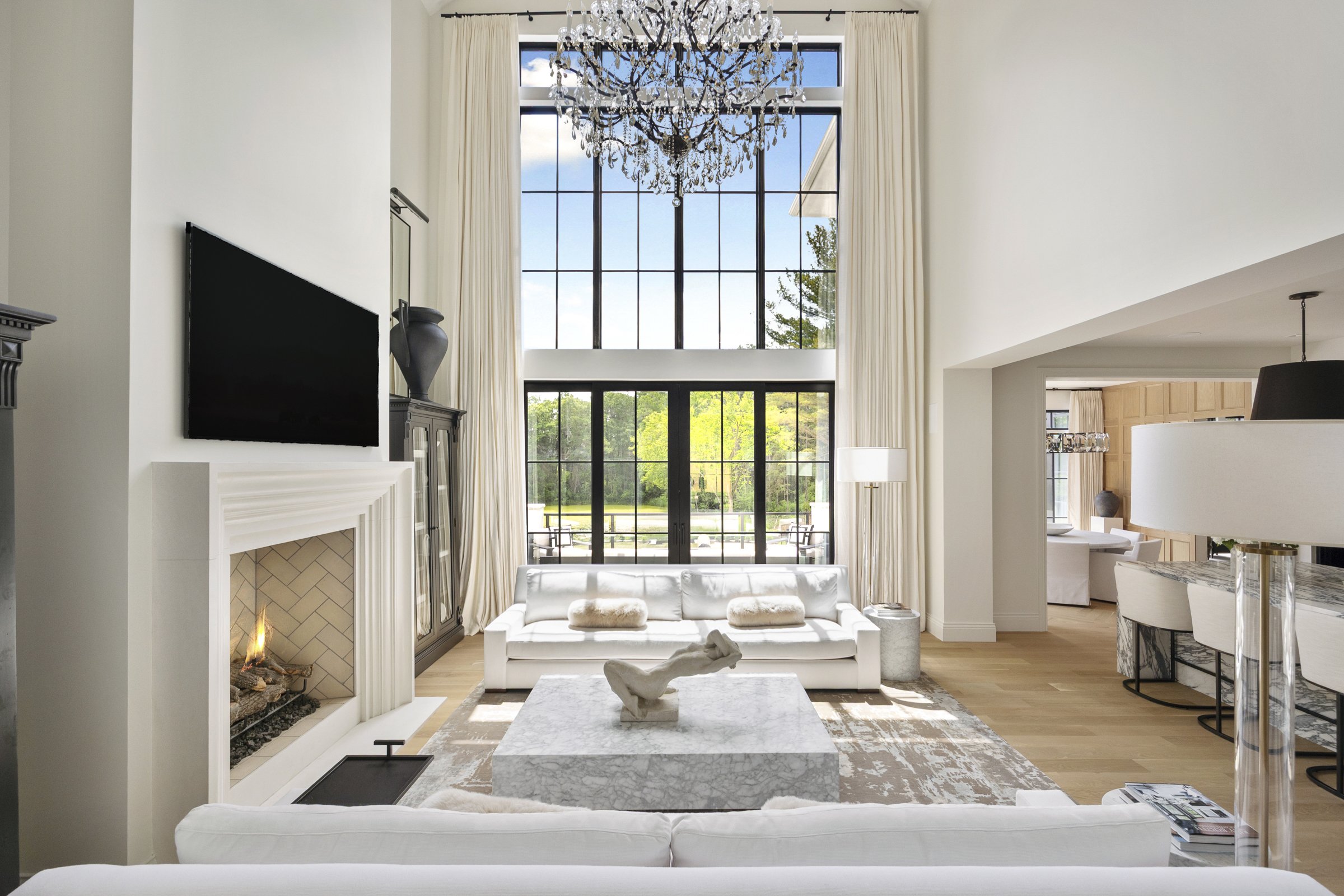 AHT+Zehnder_24th St Ct_007.jpg