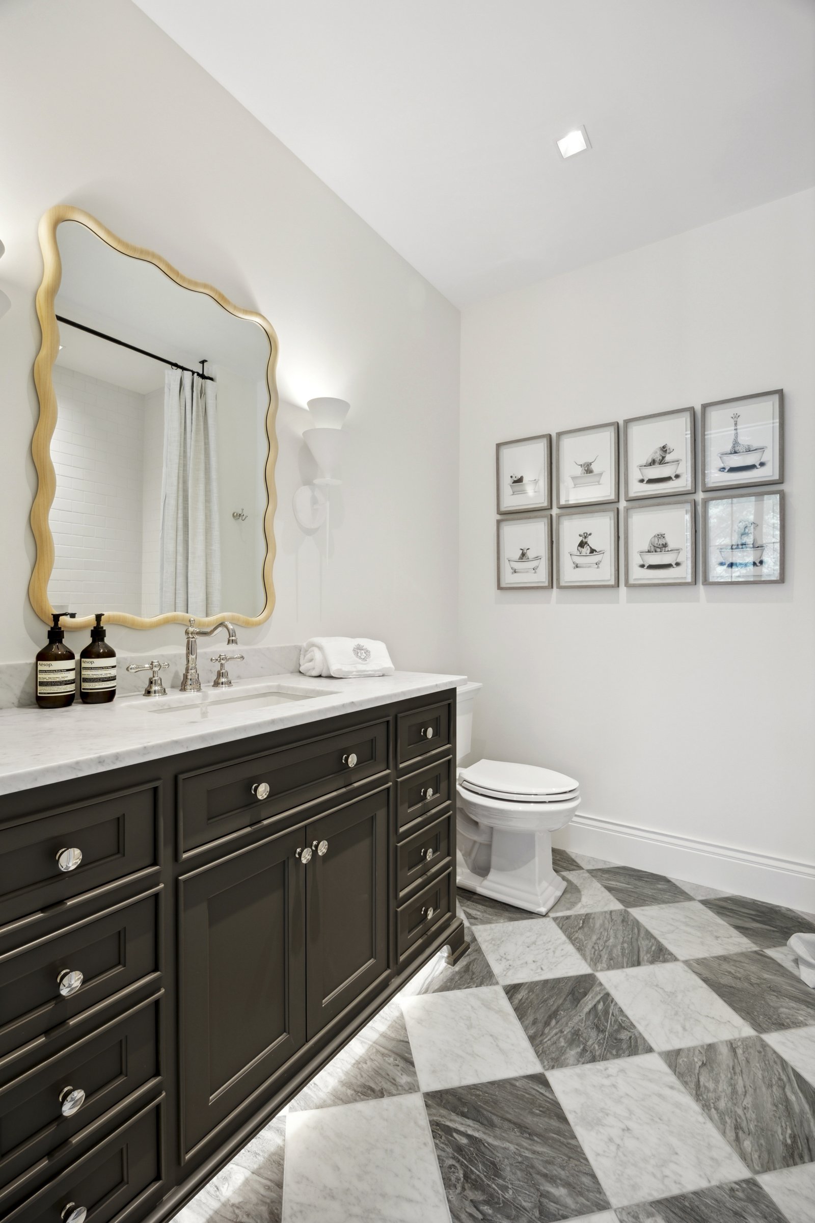 AHT+Zehnder_24th St Ct_054.jpg