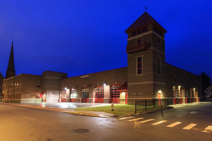 Keene Fire Department, Keene, New Hampshire Mechanical, electrical, plumbing and fire protection engineering services for a 26,000 sq. ft. fire station facility including (4) apparatus bays, apparatus support stations, equipment rooms, administration offices, day room, meeting room, training room, and overnight dorm/bunk areas. 