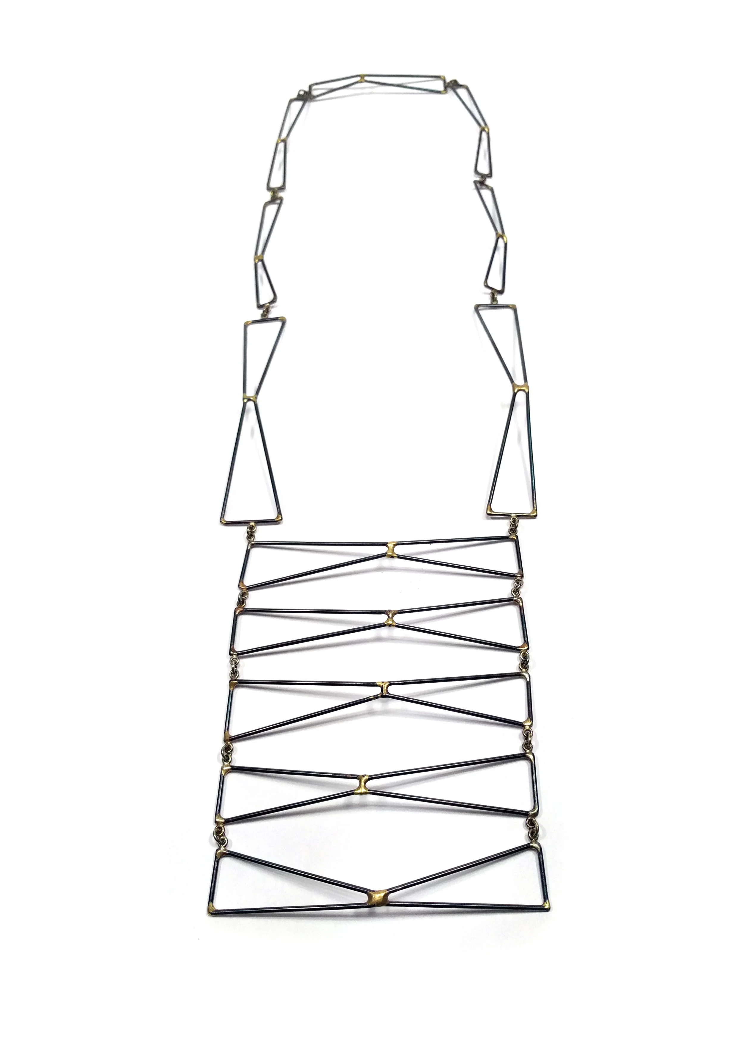 Strut Breastplate 1 72dpi.JPG