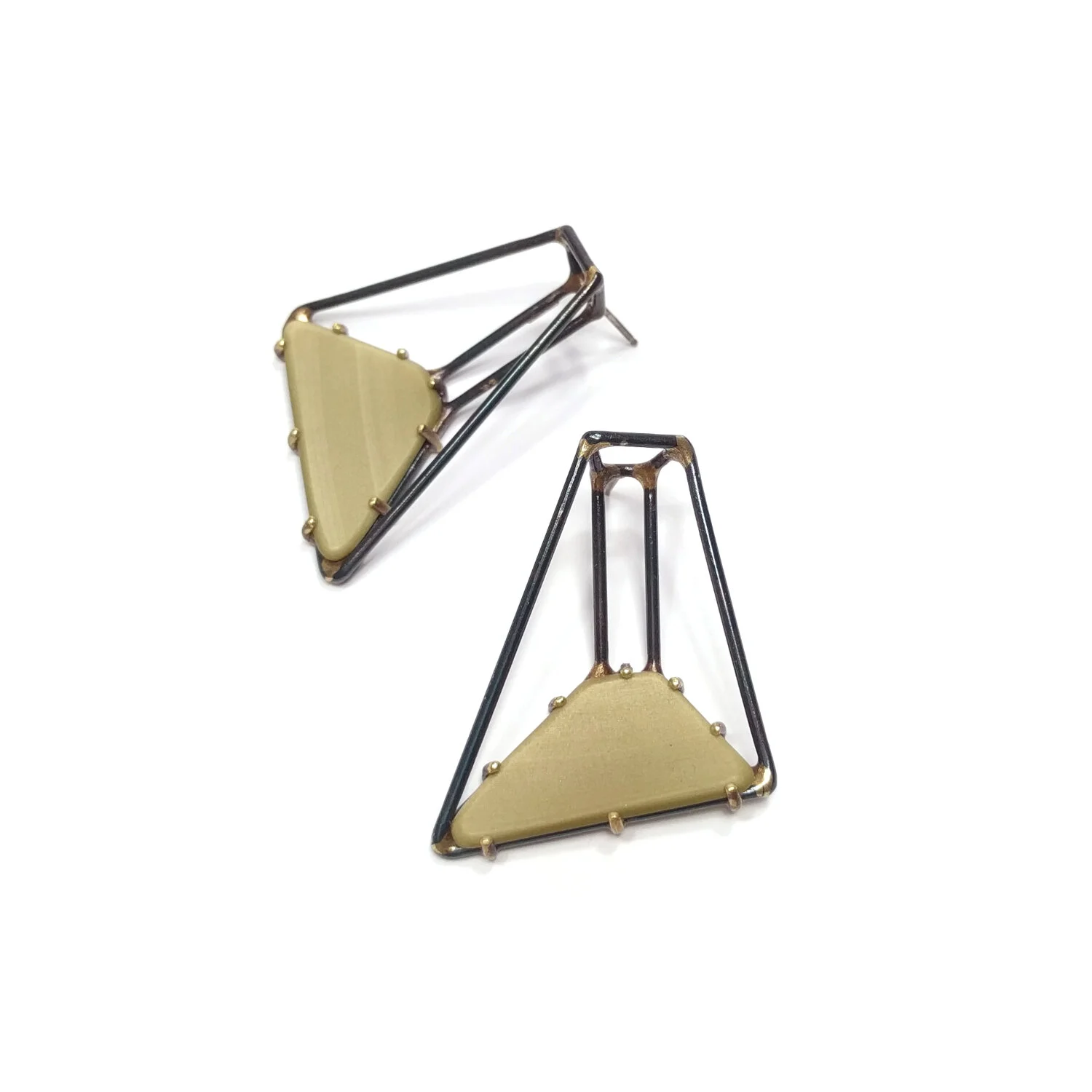 Trapezoid Earrings with Gold Vinyl Small Black Steel 2.jpg