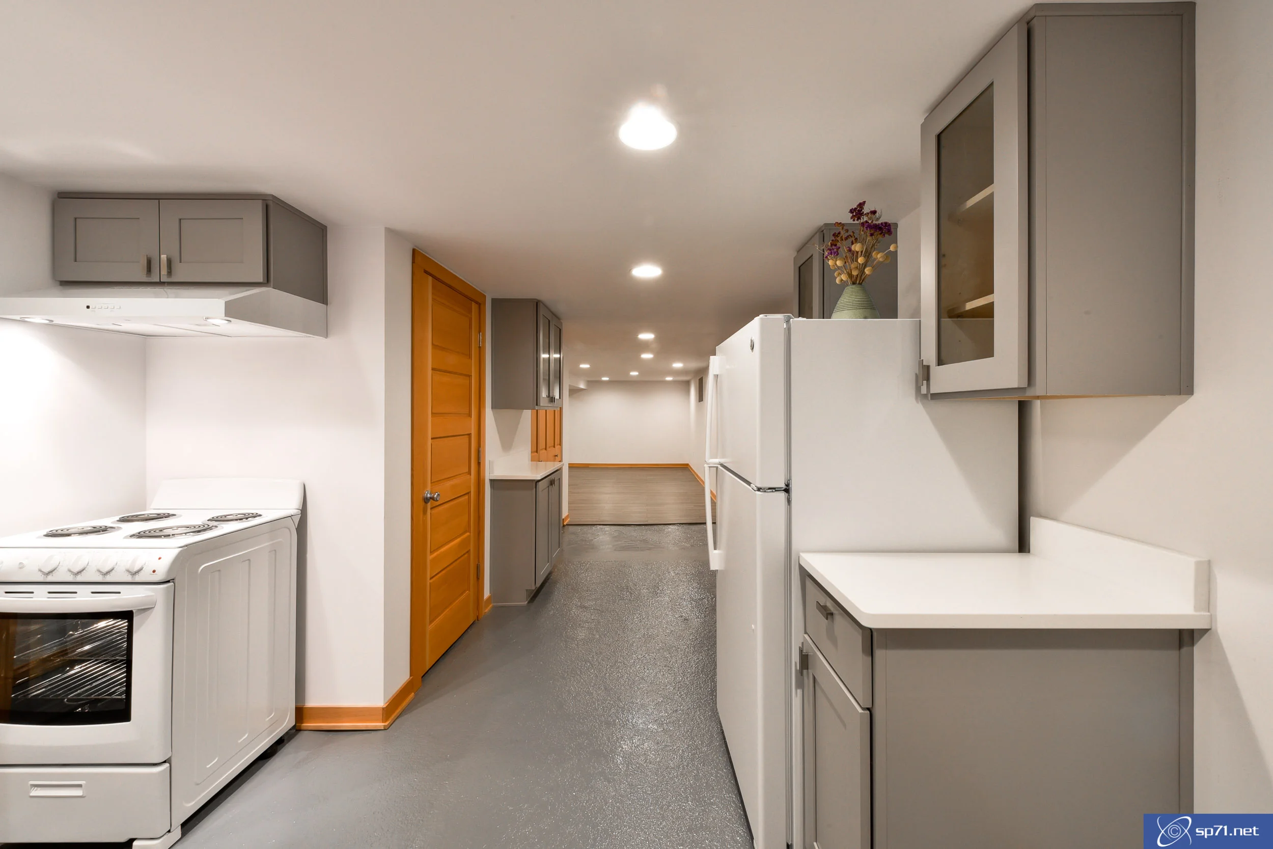 2019_Realestate_Alberta Studio-2.jpg