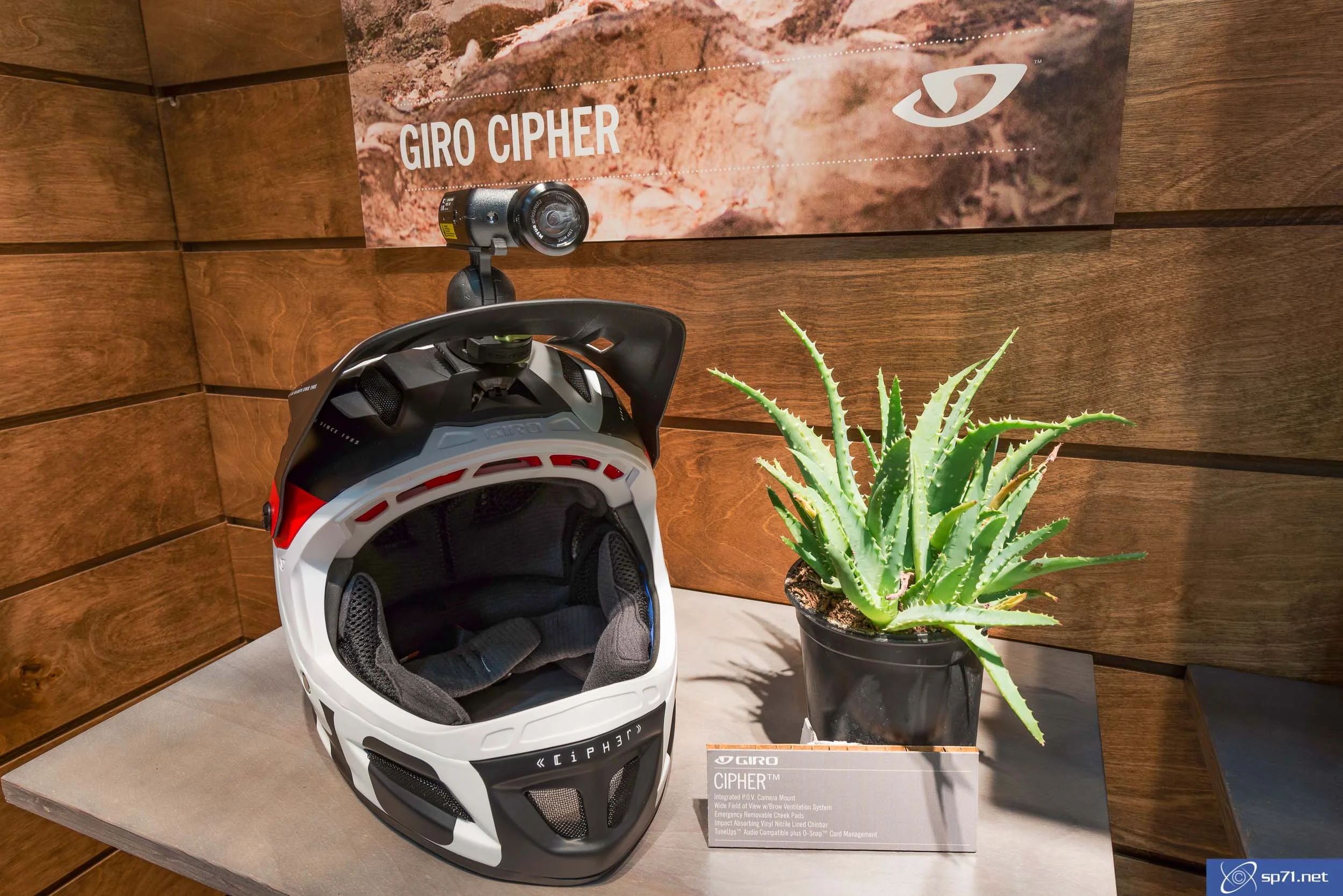 sp71 portfolio_Interbike_2013-9.jpg