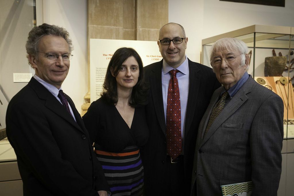 100 Objects author Fintan O'Toole, RIA managing editor Ruth Hegarty, Joe Zeff Design president Joe Zeff, and Nobel laureate Seamus Heaney at the National Museum of Ireland.