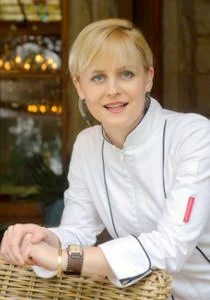 Jackie Cameron