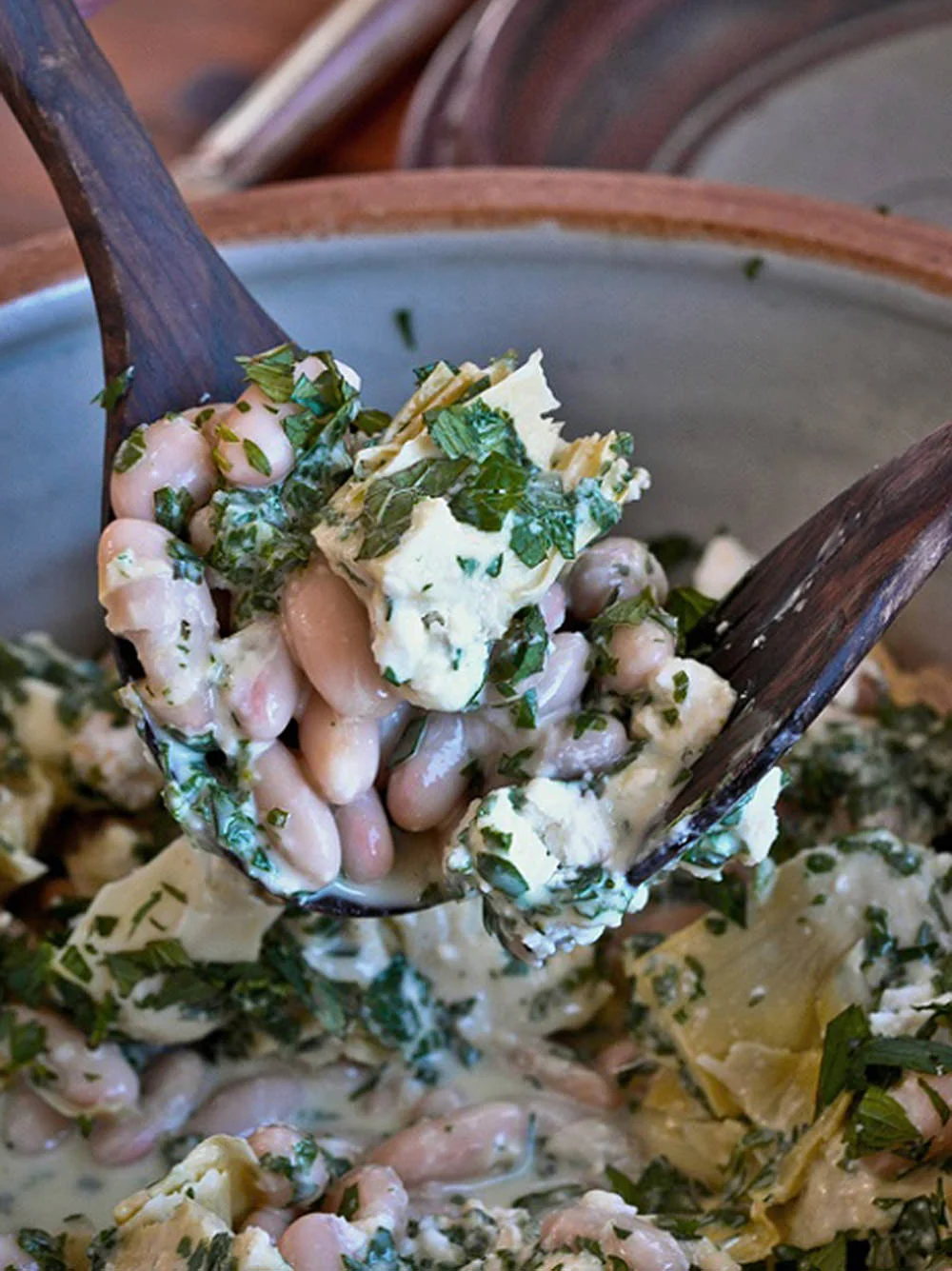 Cleopatra's Artichoke and Cannellini Bean Salad