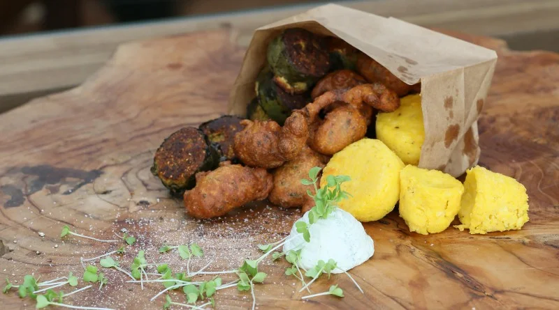 Beer-Steamed Mealie Bread, Chilli Bites and Patta with Amaqheqhe