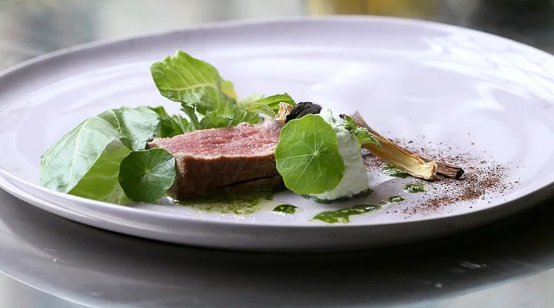 Hay-smoked Beef Fillet with Leeks
