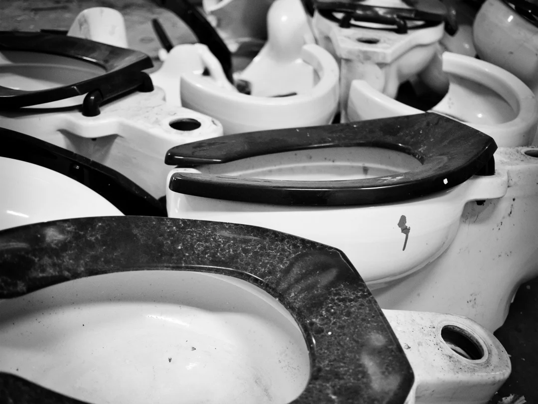 Porcelain Noir