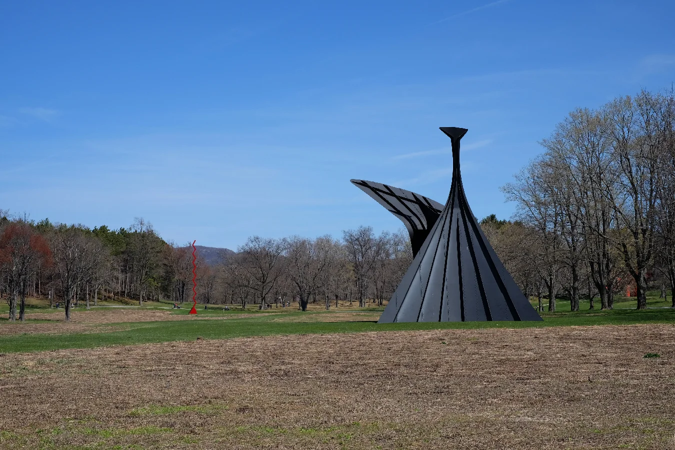 Everywhere you look, sculpture.
