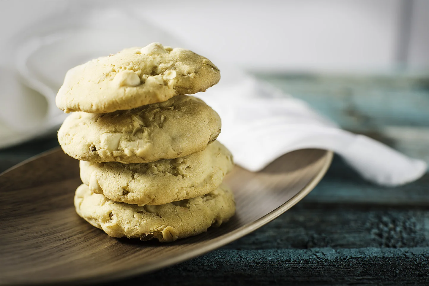 White Chocolate Chip Oatmeal Cookies