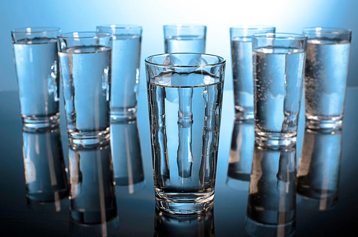8 glasses a day..jpg
