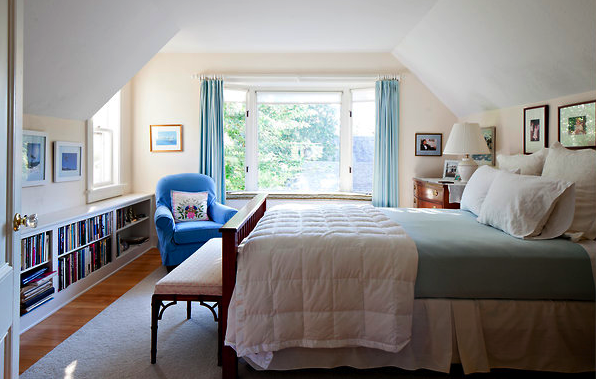 Second Floor Flat—Hunting in London