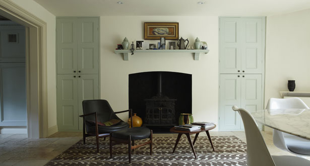 Second Floor Flat—Hunting in London