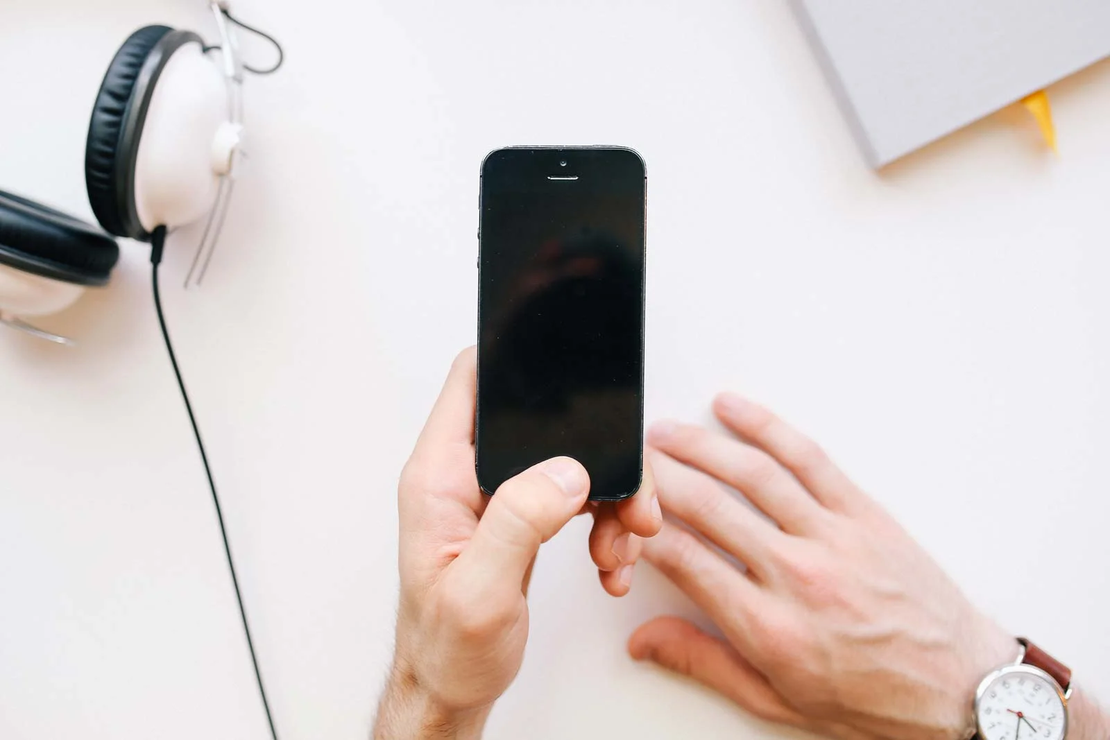 The 9 steps of selling a creative project